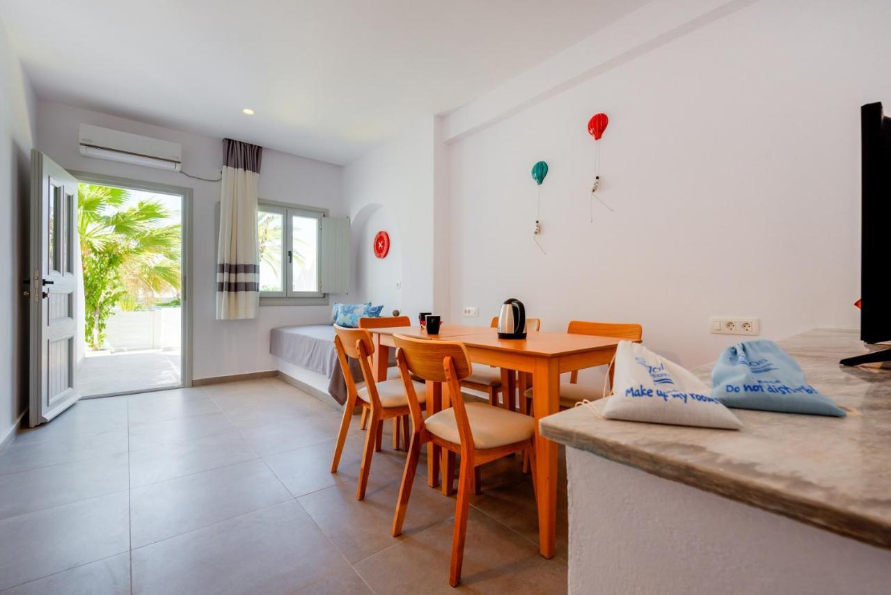 Sigalas Beach Hotel Kamári Zewnętrze zdjęcie
