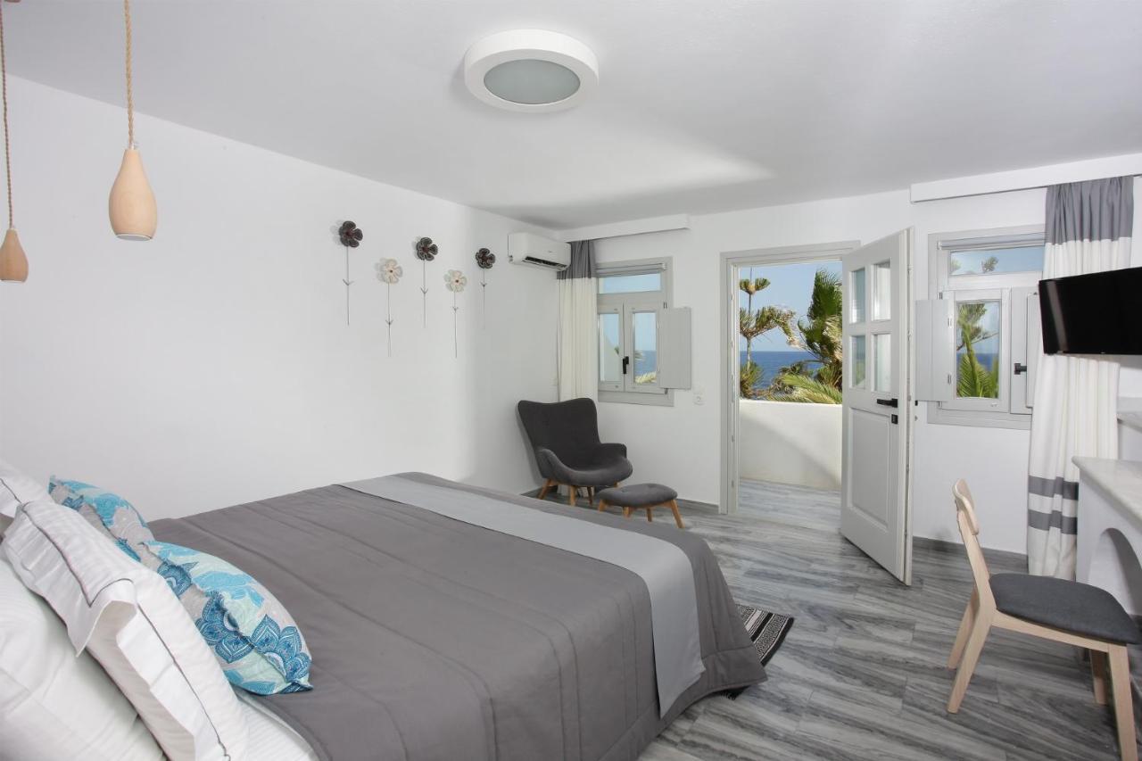 Sigalas Beach Hotel Kamári Zewnętrze zdjęcie