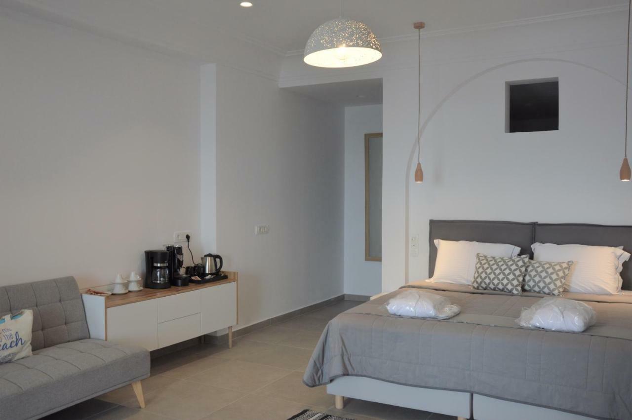 Sigalas Beach Hotel Kamári Zewnętrze zdjęcie
